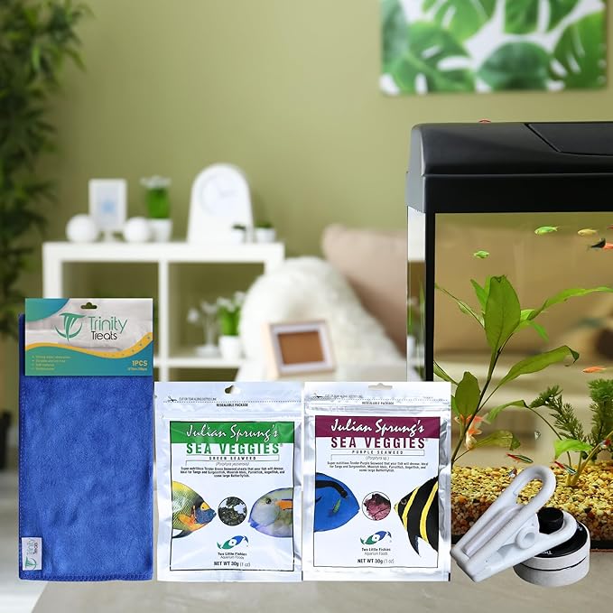 Two Little Fishies Seaweed Sea Veggies Green & Purple (Each 1 oz), and Veggie Clips for Aquarium, with Microfiber Cleaning Cloth for Seaweed Aquarium Fish Maintenance (Pack of 4)