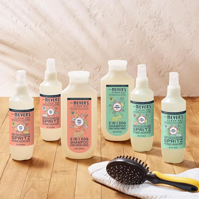 MRS. MEYER'S Clean Day 3 in 1 Dog Shampoo, Sweet Chamomile Scent, 14oz (Pack of 3)