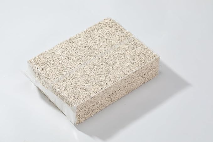 Tofu Cat Litter 5.6LB Fast Clumping, Dust-Free,100% Natrual Raw Materials, Clumping,Flushable,Ultra Absorbent and Fast Drying,Solubility in Water,Really Dust-Free,Less Scattering