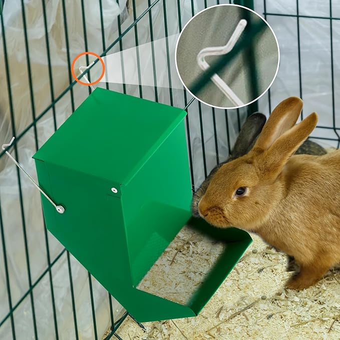 Maxcheck 2 Pcs Rabbit Feeder for Cages Small Animal Food Dispenser with Lid Metal Chicken Grit Oyster Shell Feeders Outside(4.7 Inches,Solid Bottom,Green)