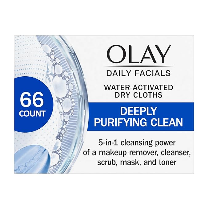 Olay Makeup Remover Wipes, Daily Facials Deep Clean Face Cleanser for Normal to Oily Skin, Alcohol & Fragrance Free, Soft Face Wash Towels, Travel Essentials for Women, Convenient Dry Cloths, 66 ct
