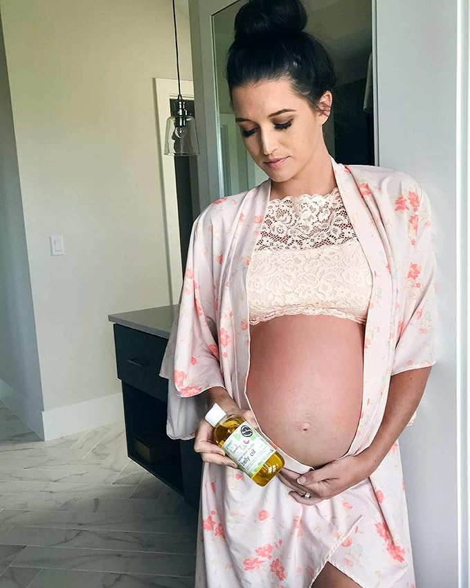 Green + Lovely Better than Butter Belly Oil Pregnancy Stretch Mark Prevention, Stretch Mark Cream, Pregnancy Must Haves, Pregnancy Essential, Enhanced Vitamin E Skin Elasticity, 9 Fl Oz Lavender