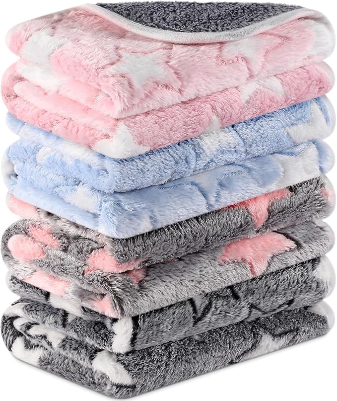 Reginary 4 Pcs Waterproof Guinea Pig Blankets Washable Small Animal Fleece Bedding Guinea Pig Cage Liners Reusable Training Pads Pet Pee Pad Sleep Mat for Hamster(Cute Star Pattern,24 x 16 Inch)