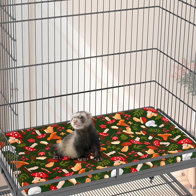 Bienbee Ferret Cage Liner Set, Waterproof Ferrets Cage Accessories for Small Animals Rats Chinchillas Hedgehogs Ferrets(Green Mushroom,Bottom Pan Liner)