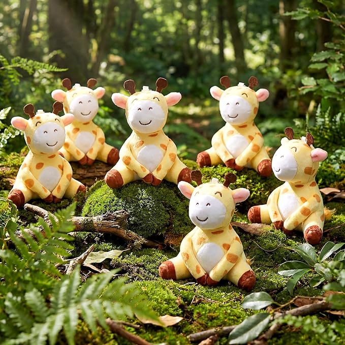 Hiboom 12 Pcs Cute Plush Giraffe Stuffed Animals for Kids 4.7 Inch Mini Stuffed Safari Animal Toys Giraffe Keychains Jungle Forest for Baby Shower Boy Girl Birthday Party Classroom Gifts