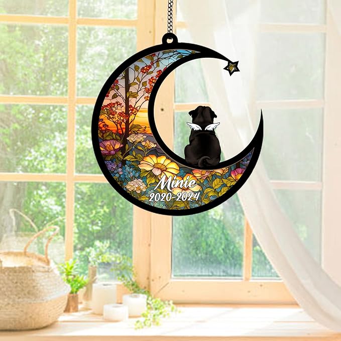 Personalized Pug (Black) Sun Catcher, Dog Memorial Gifts, Custom Pug (Black) with Wings Ornament Christmas Tree, Loss of Dog Sympathy Gift Memorial Suncatchers