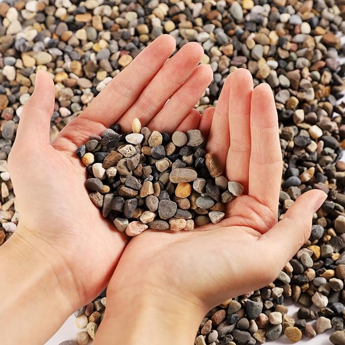 11LB 1/8-3/8 Inch Sand 100% Natural Stone Sand for Aquarium Silica Sand Decorative Sand for Landscaping Coarse Sand for Fish Tank