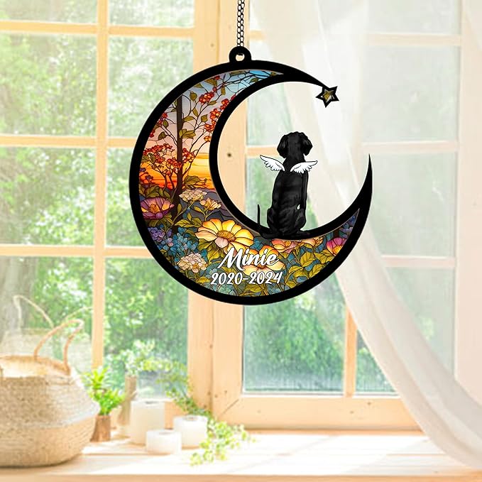 Personalized Plott Hound (Black) Sun Catcher, Dog Memorial Gifts, Custom Plott Hound (Black) with Wings Ornament Christmas Tree, Loss of Dog Sympathy Gift Memorial Suncatchers