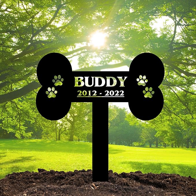 Custom Pet Name & Paws Memorial Metal Grave Marker, Personalized Dog Garden Stake for Cemetery Yard, Customized Remembrance Gift for Pet Owner Dog Lovers, Memorial Plaque Cemetery Stake