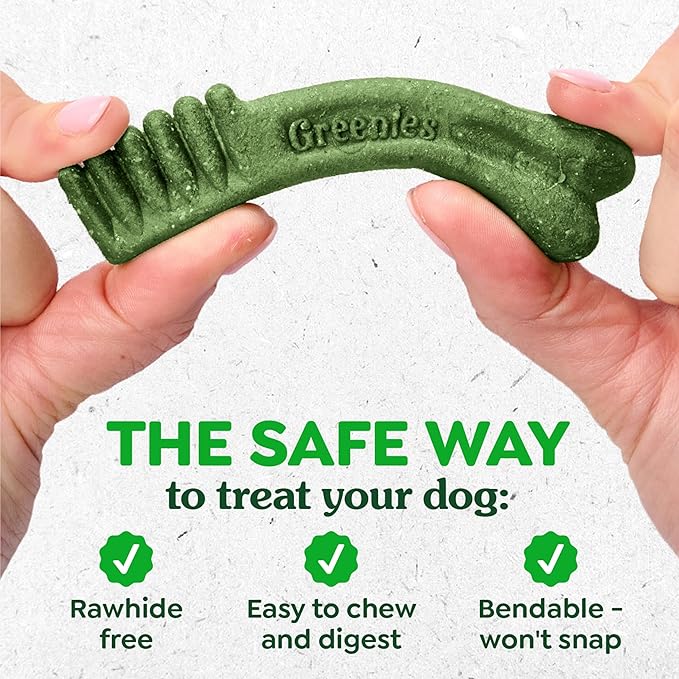 Greenies Veterinarian-Recommended Adult Natural Dental Dog Treats Large Size, Original Flavor, 6 oz. Pack, 4 Count
